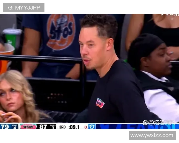 雷霆与马刺季后赛历史对决回顾及精彩瞬间分析